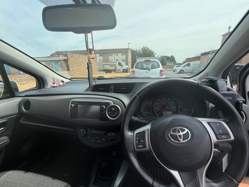 2014 TOYOTA YARIS 1.33 PETROL MANUAL